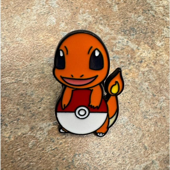 Pokemon Snorlax, Chikorita and Charmander with Pokéball - Picture 8 of 8